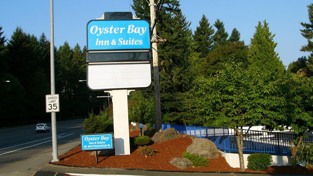 Oyster Bay & Hotel