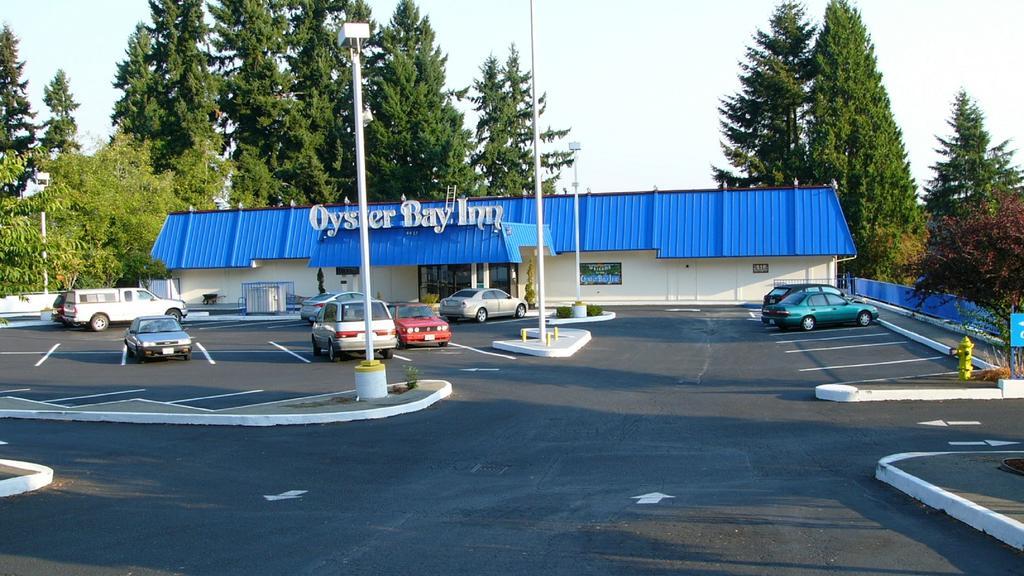 Oyster Bay & 3*