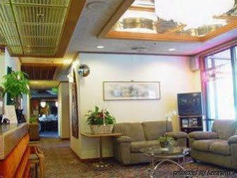 Oyster Bay & Hotel